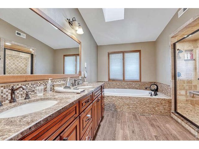 Property Photo 31 