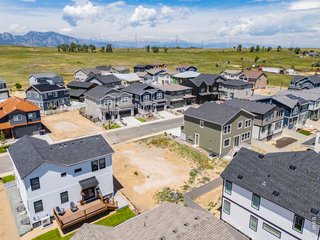 352 Shawnee Ln Superior, CO 80027