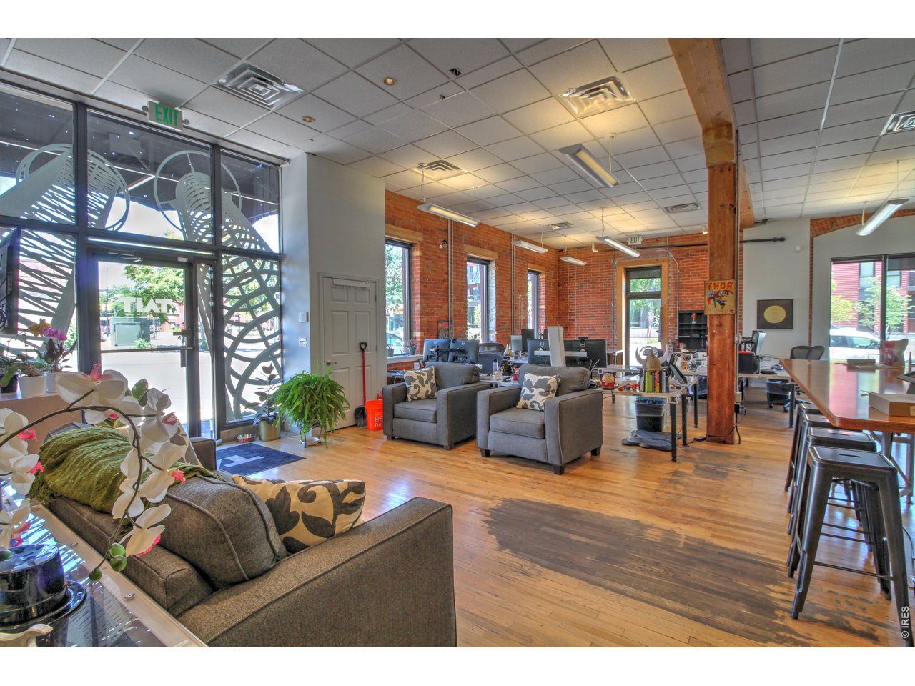 Property Photo 2 1737