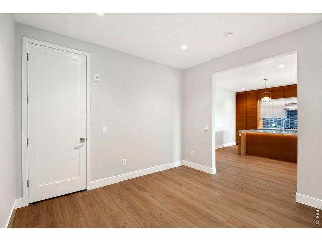 Property Photo 10 Study/flex space