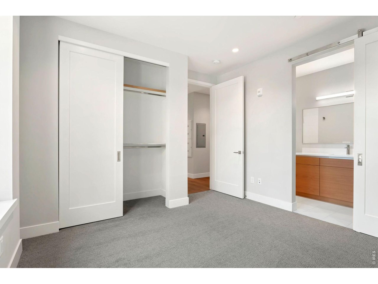 Second bedroom ensuite