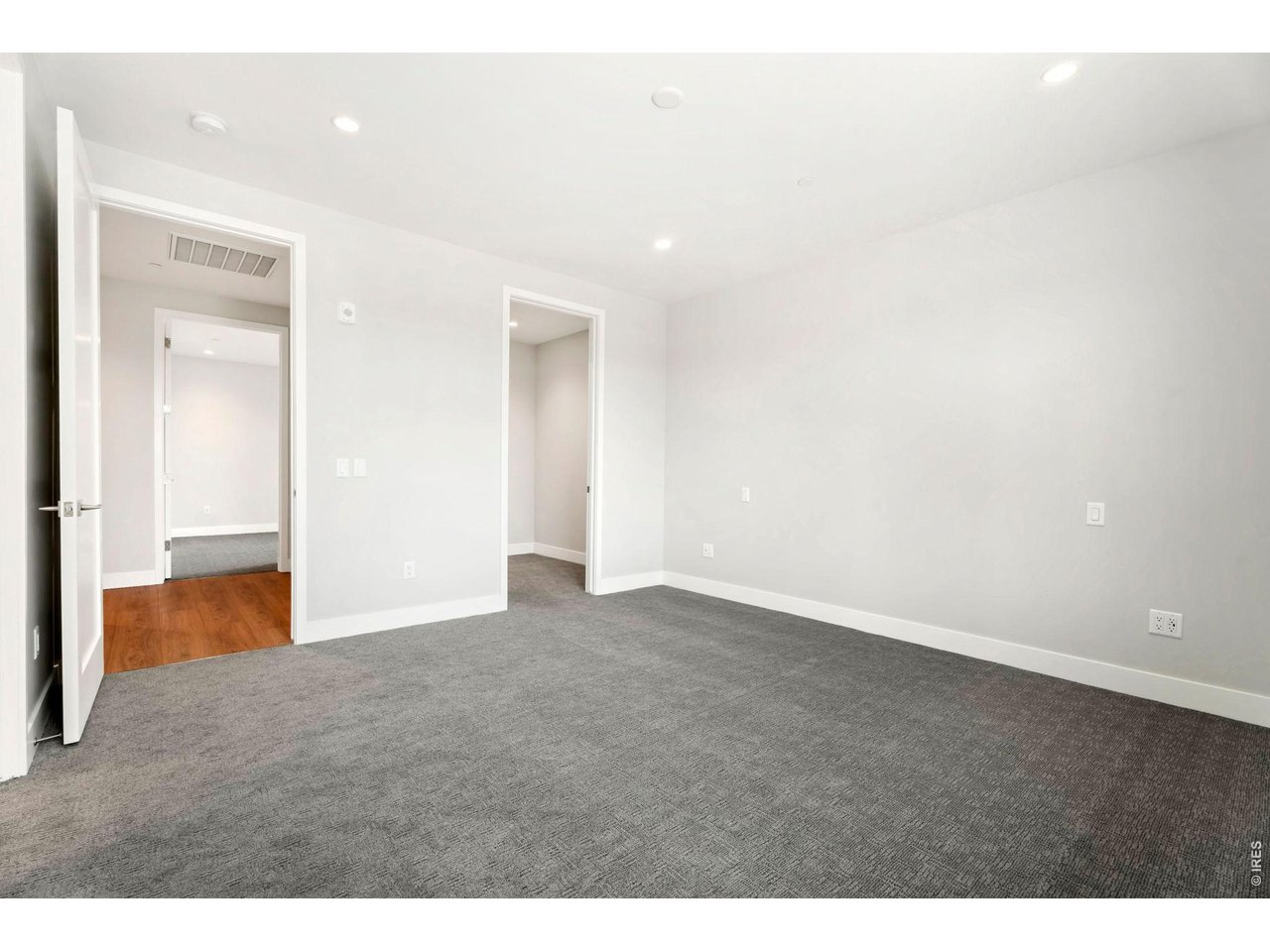 Primary bedroom ensuite