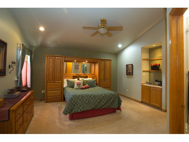 Property Photo 12 First primary suite...