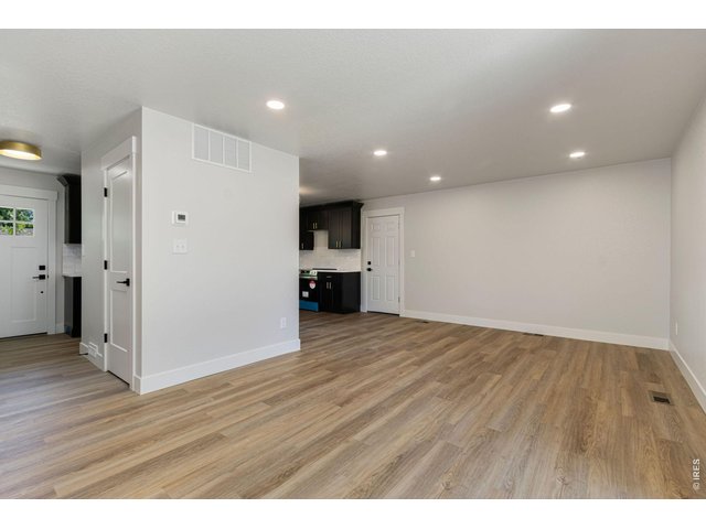 Property Photo 8 Family room with easy kitchen access