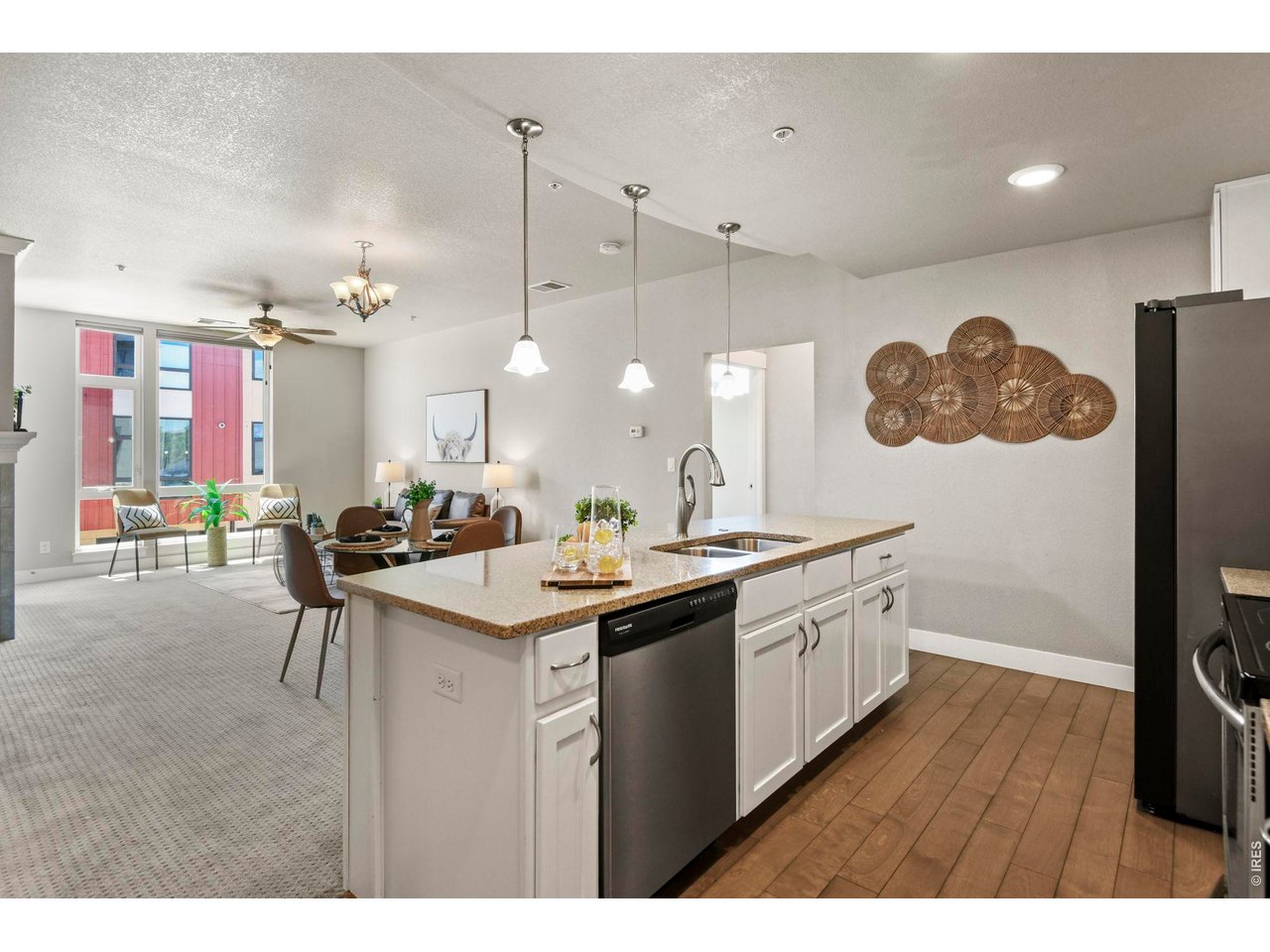 Bright and spacious