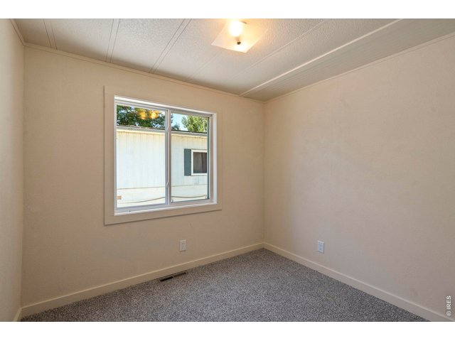 Property Photo 19 Good sized secondary bedroom.