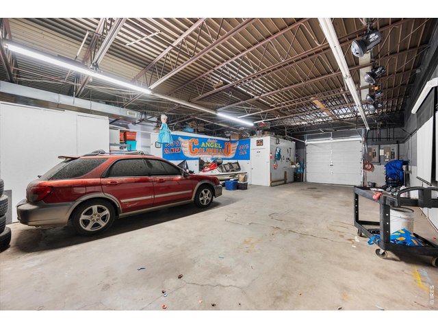 Property Photo 35 Large garage space/storage area 