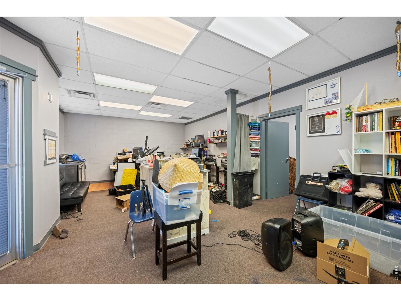 Property Photo 37 shop/office