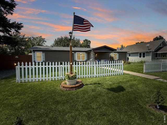 Property Photo 1 