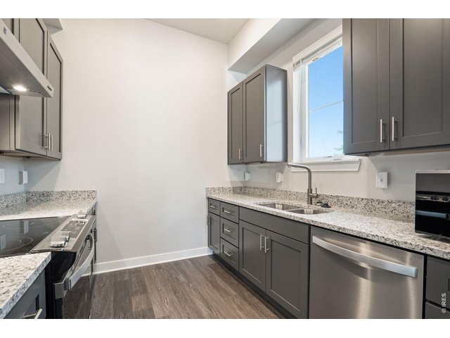 Property Photo 3 Kitchen with accessible appliances