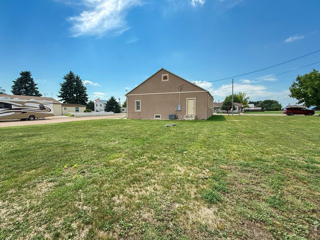 Property Photo 16 
