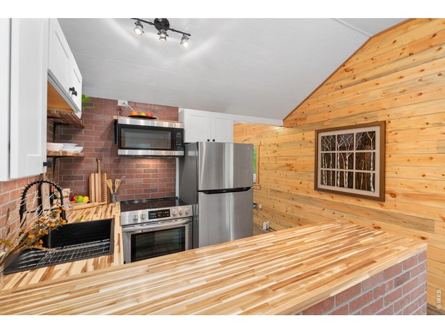 Property Photo 19 