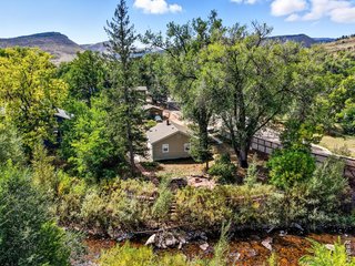 342 4th Ave Lyons, CO 80540