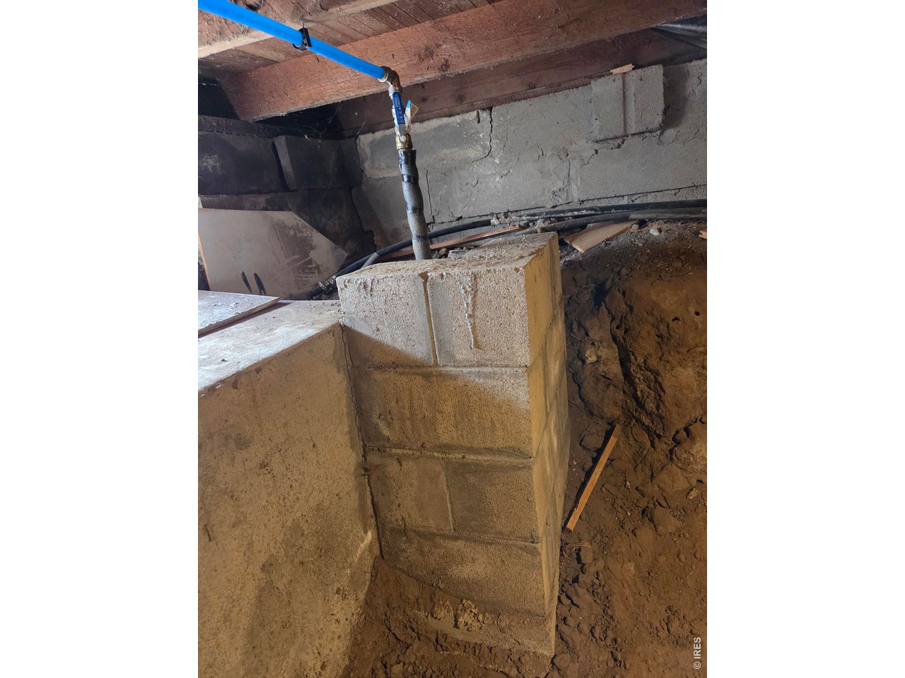 New retaining wall