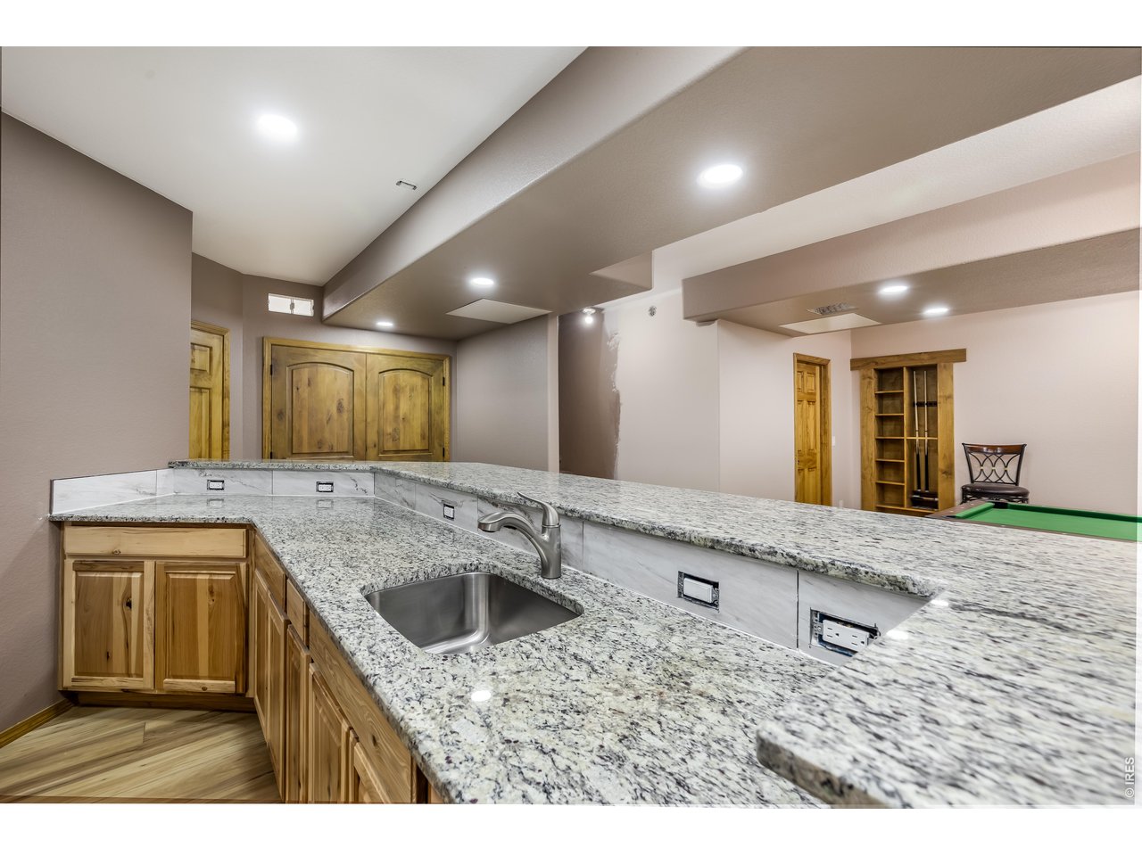Downstairs Wet Bar: Newly Installed