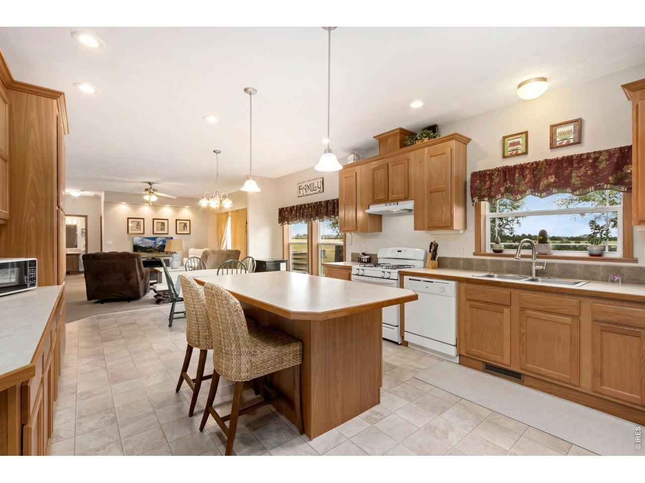 Kitchen with eat at island