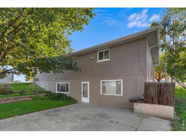 Property Photo 3 Walk out basement front bldg/parking