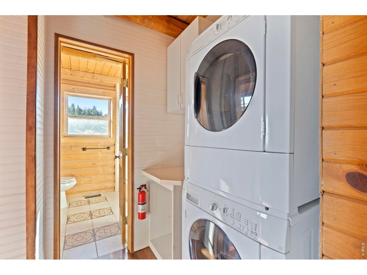 Property Photo 15 Washer and Dryer Included