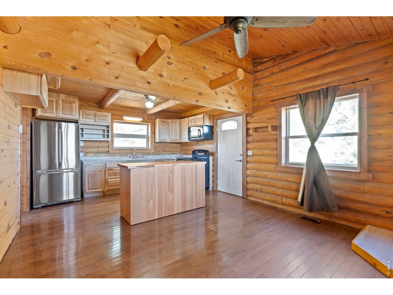 Property Photo 9 