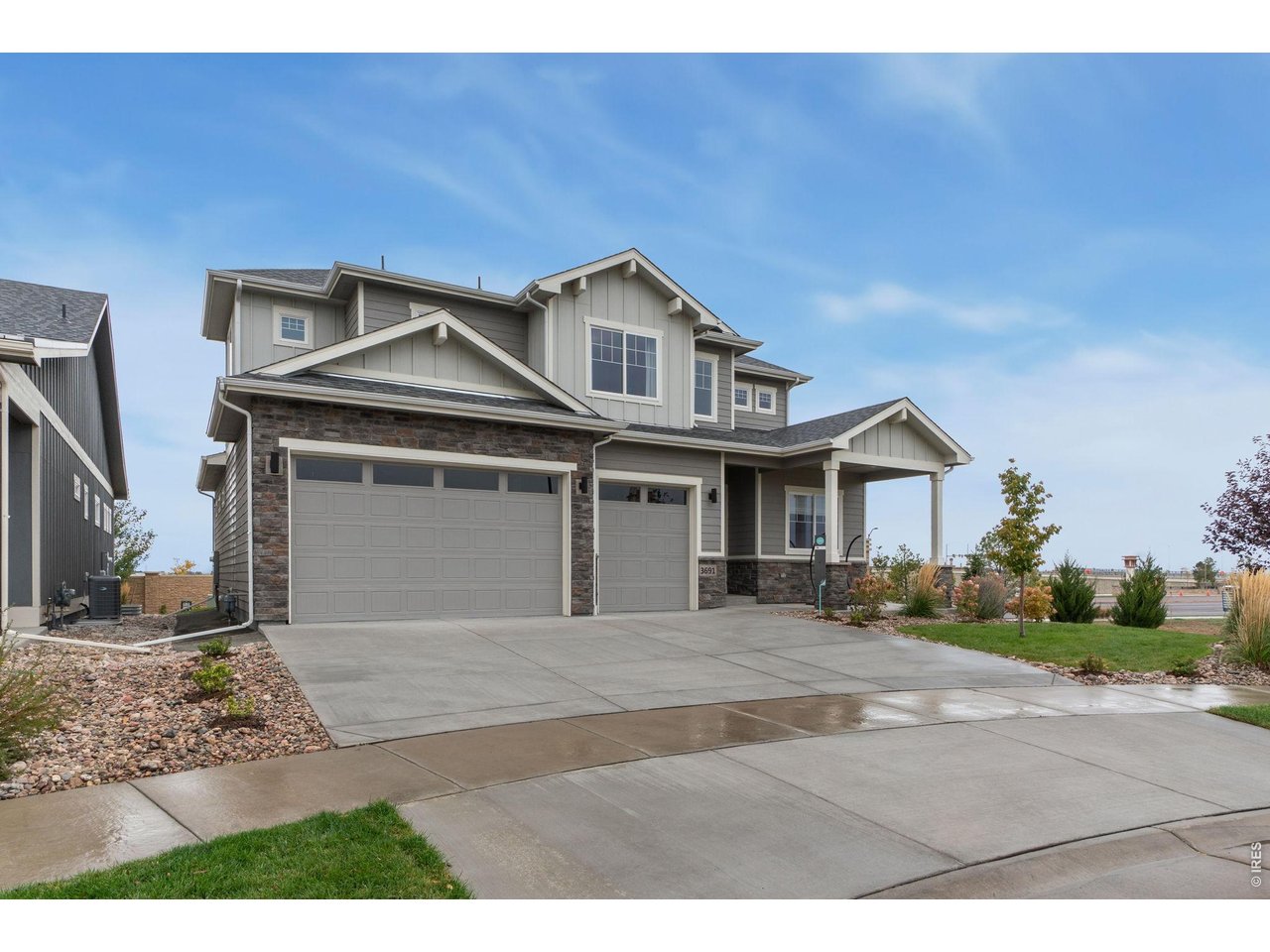 4-Car Attached Garage
