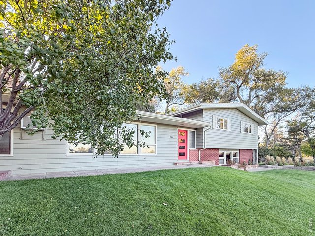 Property Photo 1 