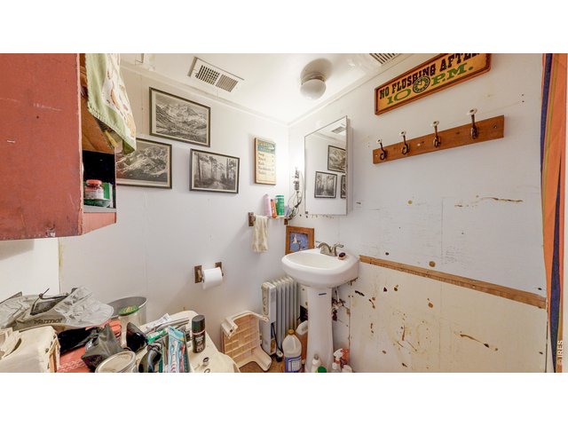 Property Photo 41 Garage/Shop