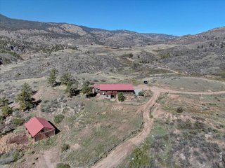 1165 Stagecoach Trl Lyons, CO 80540
