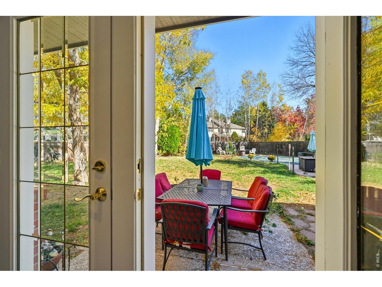 Large, flat fenced-in backyard backing to trails. Plus a bonus of a salt water pool for those warmer months! 