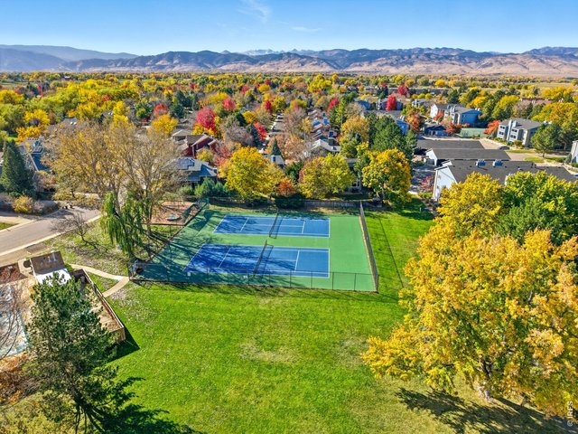Property Photo 28 HOA tennis & pickelball courts