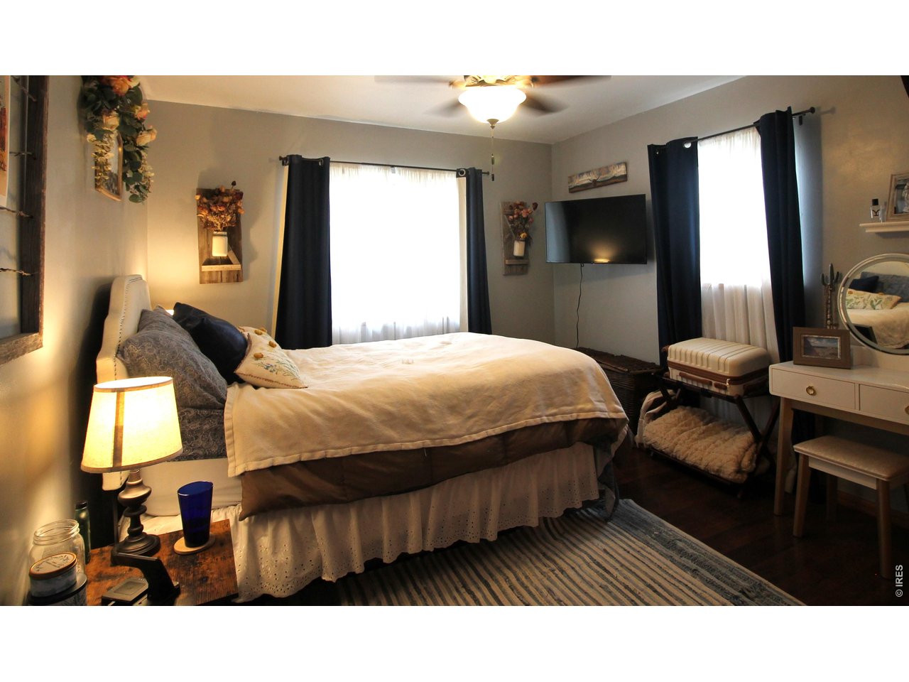 Property Photo 21 Bedroom 2