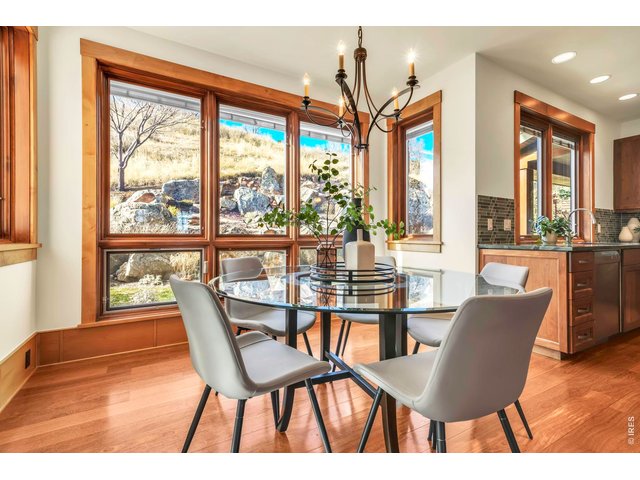 Property Photo 14 Informal Dining with Nature at Your Doorstep