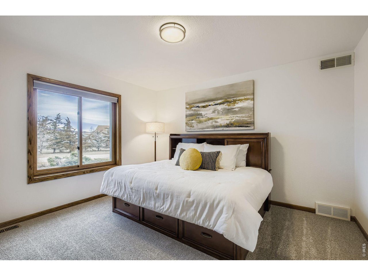 Bedroom 2 - Main Floor