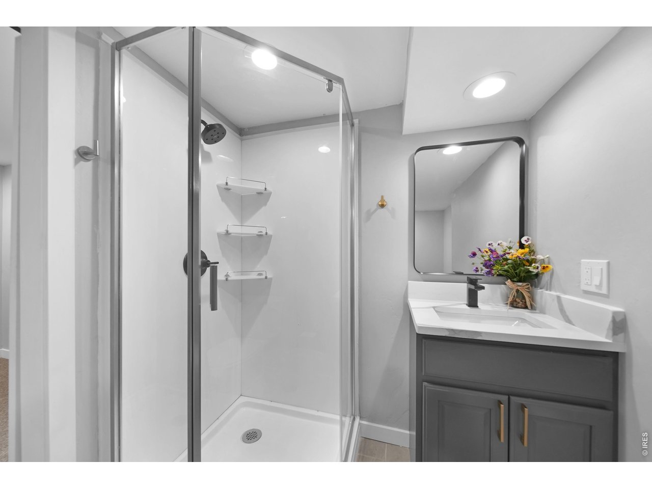New 3/4 bathroom!