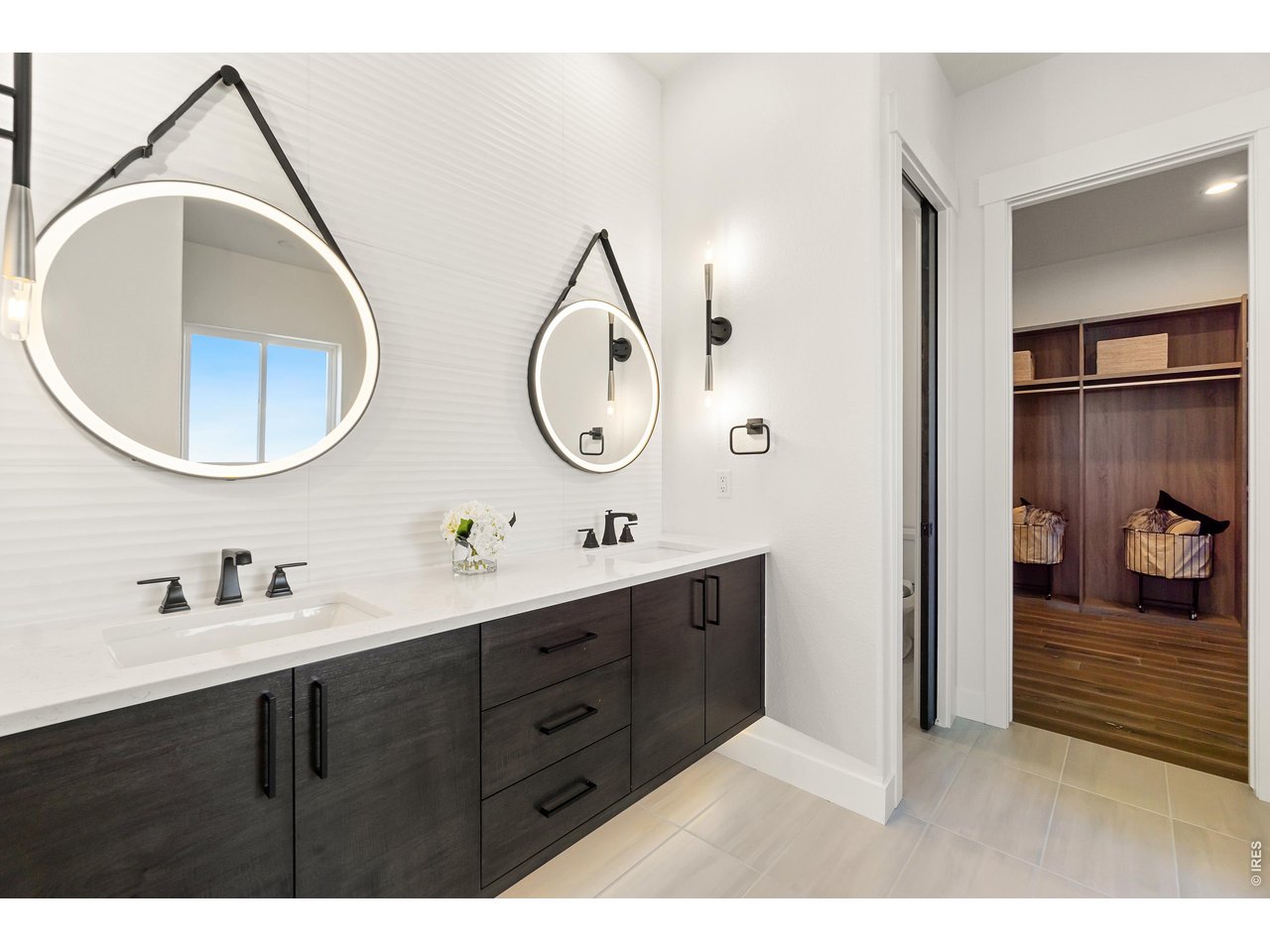Luxury 5pc Primary Bath