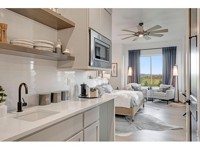 Property Photo 19 Guest Suite Wet Bar