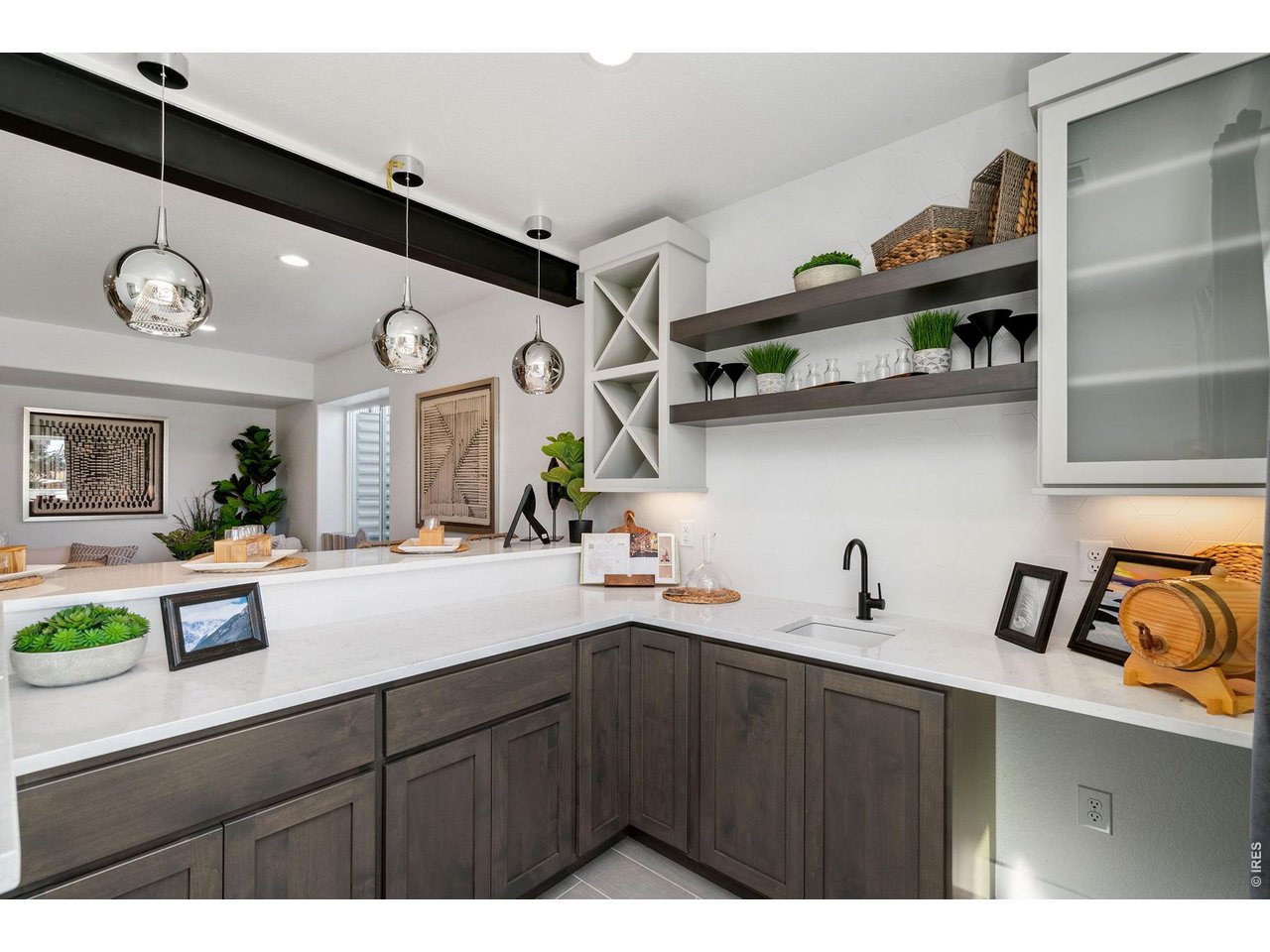 Beautiful Wet Bar. Cabinets by Tharp