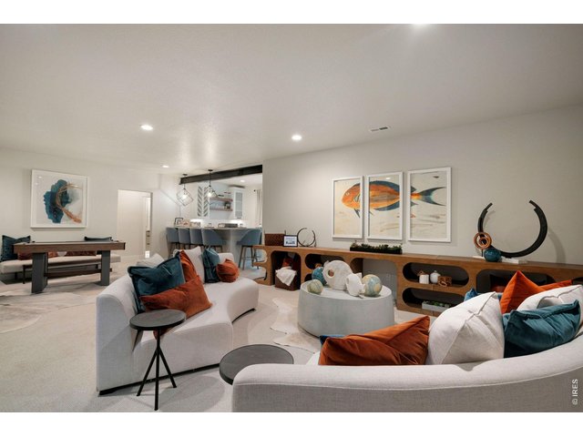 Property Photo 23 Large Rec Room in Basement