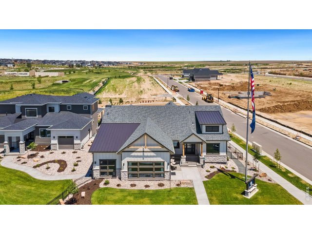 Property Photo 33 Beautiful Aurora Highlands