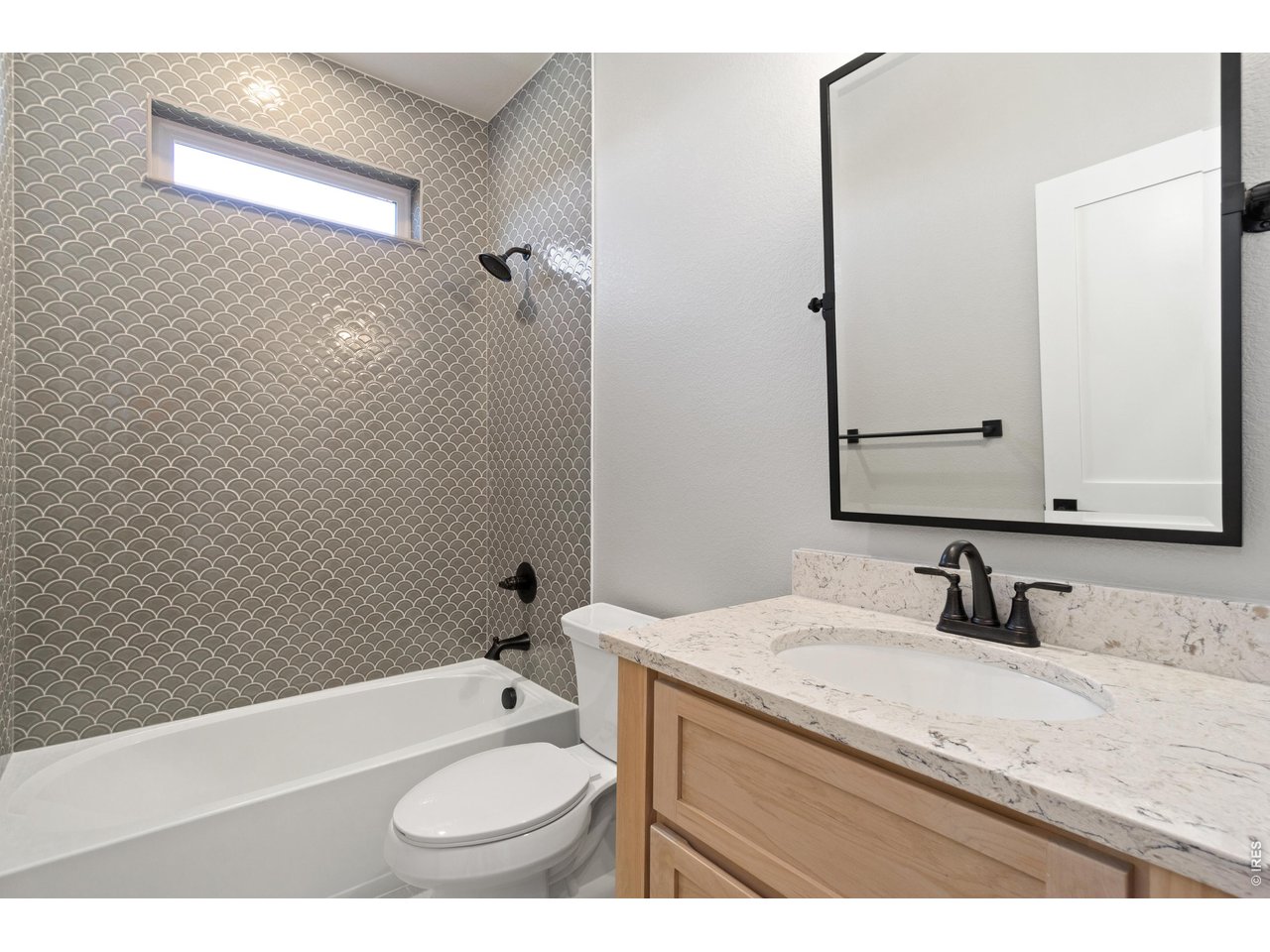 Main Floor Full Bath