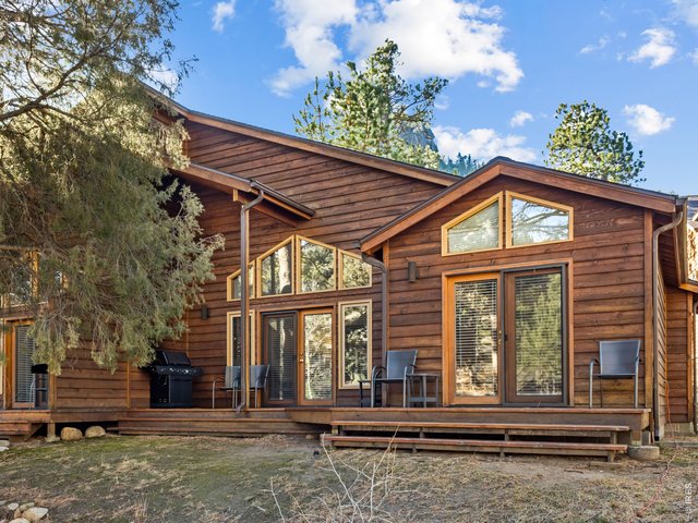Property Photo 2 Double deck overlooks the river