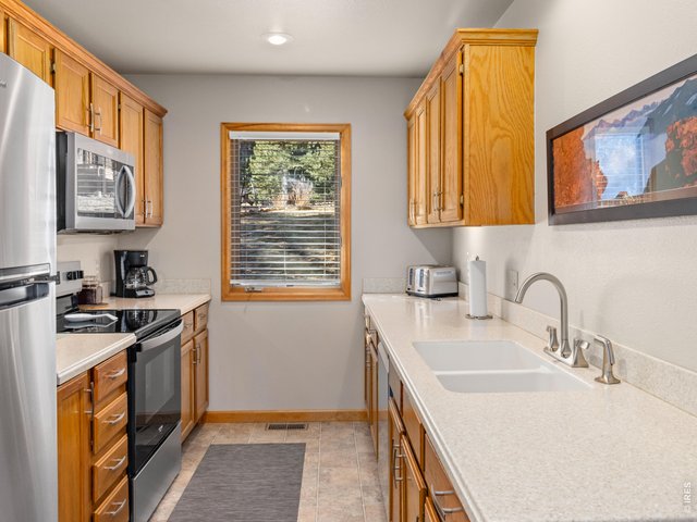 Property Photo 17 New appliances 2025