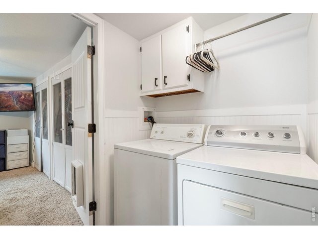 Property Photo 14 Washer and Dryer included with Sale!