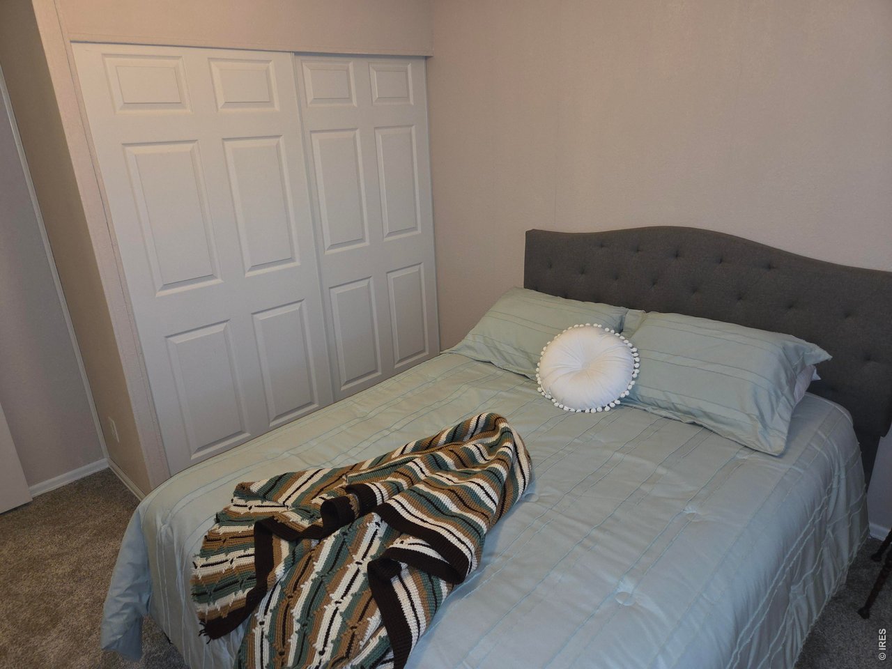 2nd Bedroom Closet