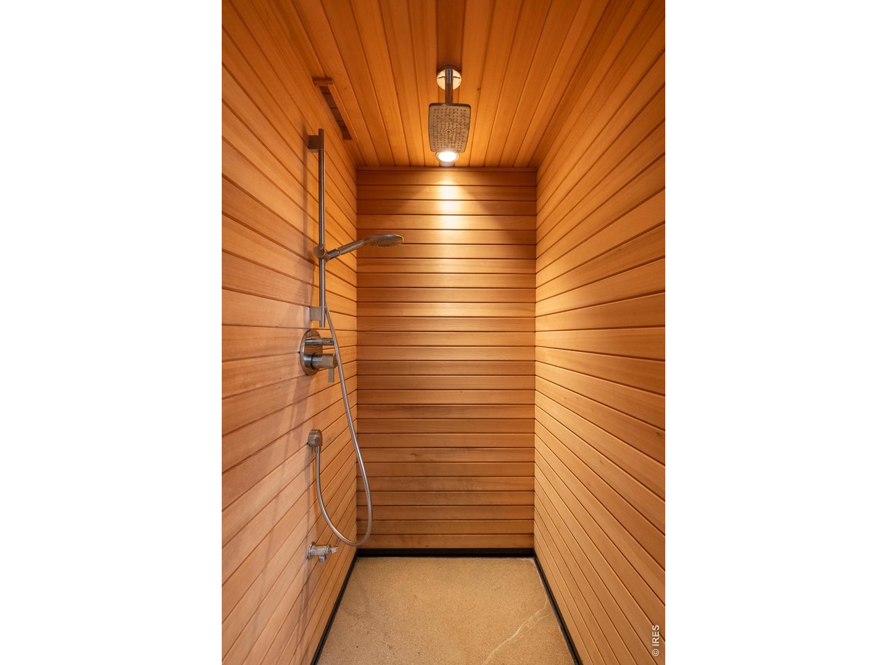 Shower attached to dry sauna