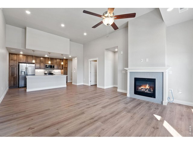 Property Photo 7 Cozy up on cold nights with your fireplace