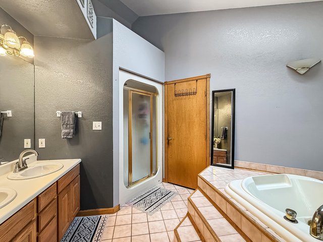 Property Photo 22 