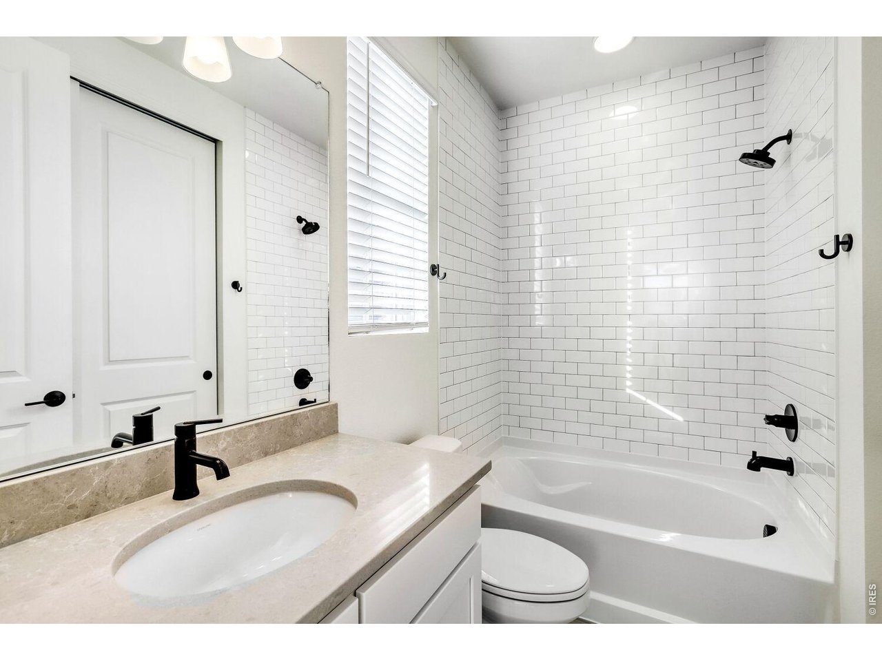 Main Level Adjoining Full Bathroom