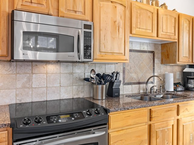 Property Photo 18 Granite counter