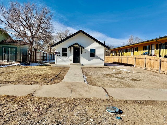 Property Photo 1 