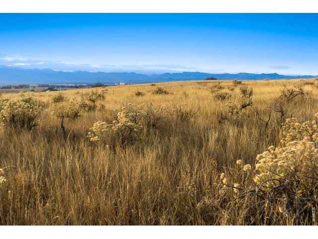 Property Photo 3 STUNNING Mountain Views!